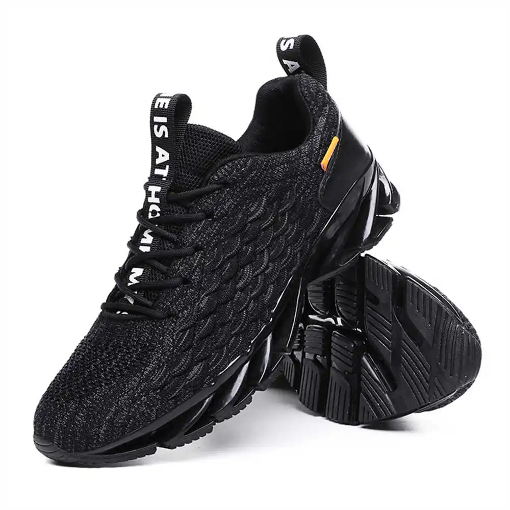 size 44 size 39 walking shoes  - Men'S Fashion Over The Years 评论和价格